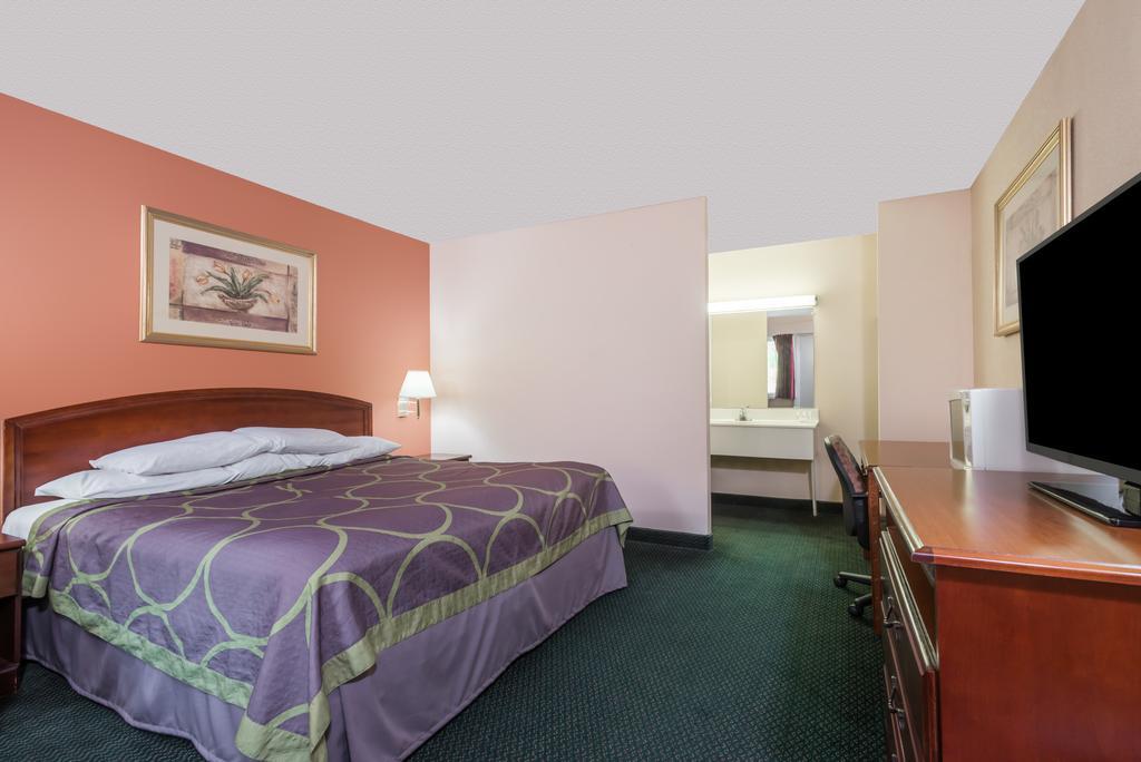 Days Inn By Wyndham Lenox Ma Habitación foto